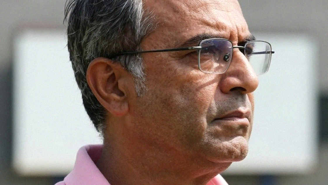 ২৫৩ রানের ঝড়, ৪০২ রানের দেয়াল: ক্রিকেট সেন্ট্রালে ডেভিসের রেকর্ড আর তাসমানিয়ার অবরোধ