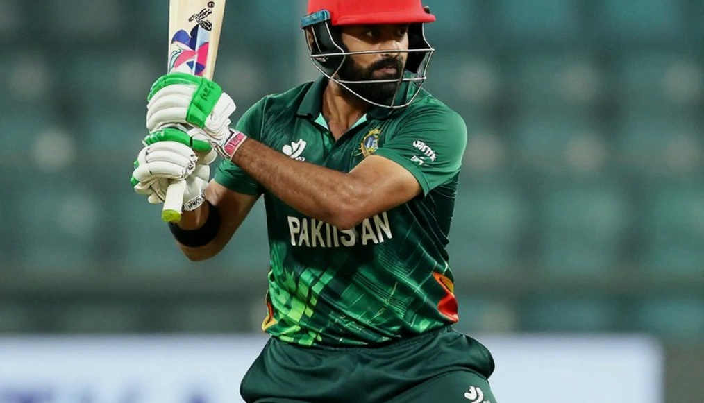 ১৪.৪ ওভারে ১৭২: লখনউয়ের স্কোরবোর্ড যা দেখাল, আর যা চেপে গেল
