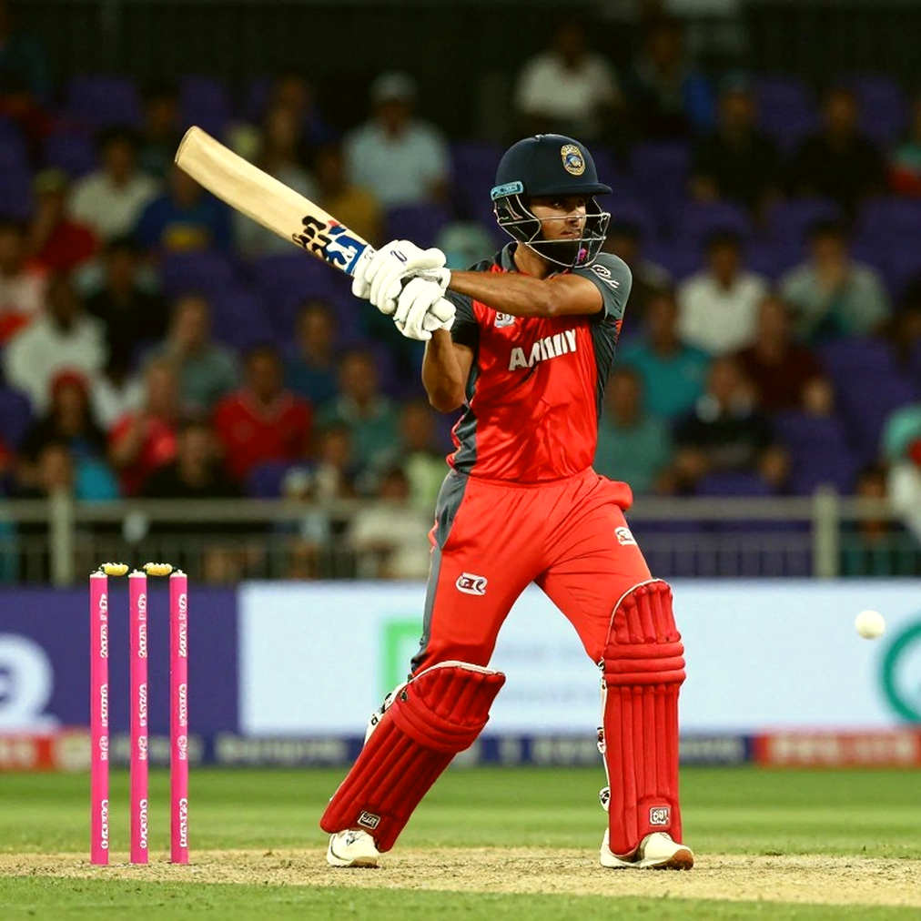 Cricket's Nine Seconds on a Blockchain Ledger: From Ball to Bat, Who Actually Owns the Data?